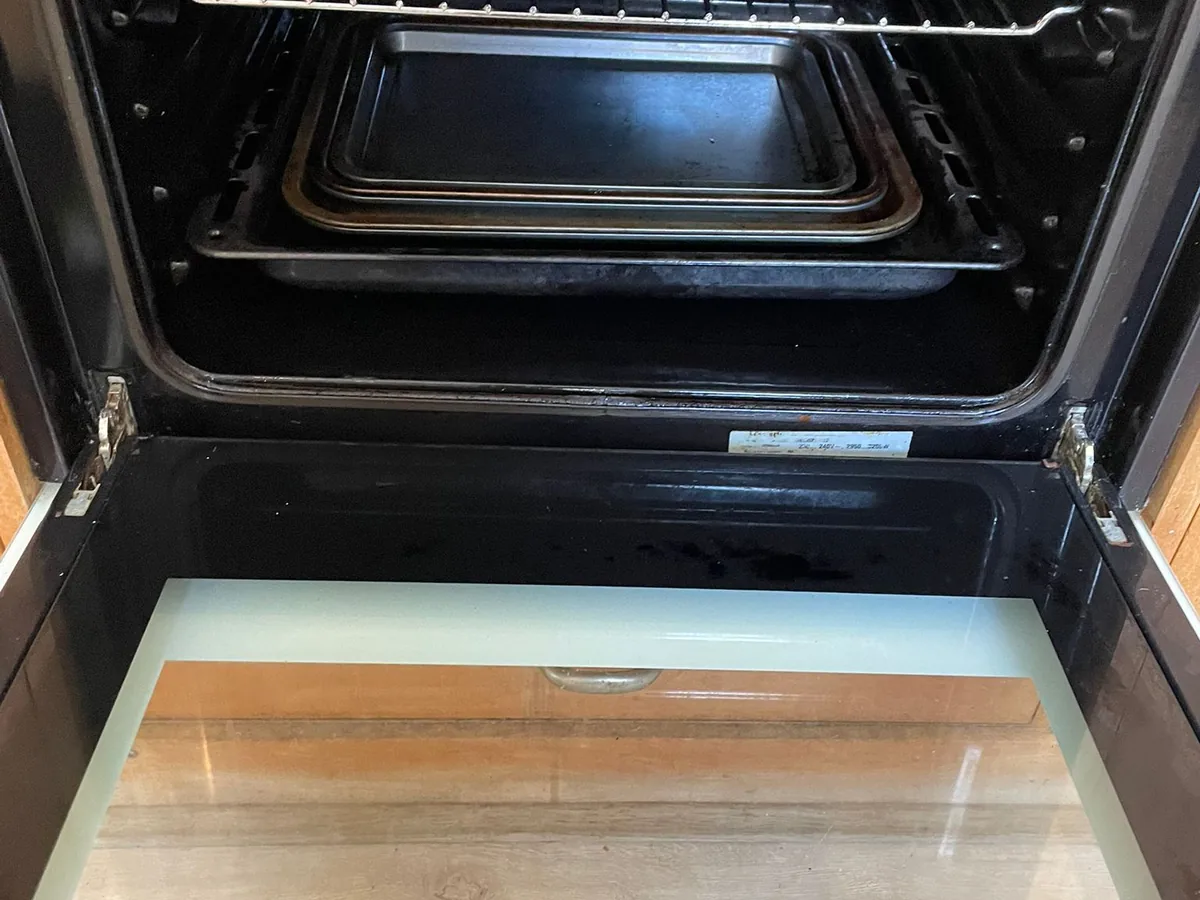 Oven door and glass after